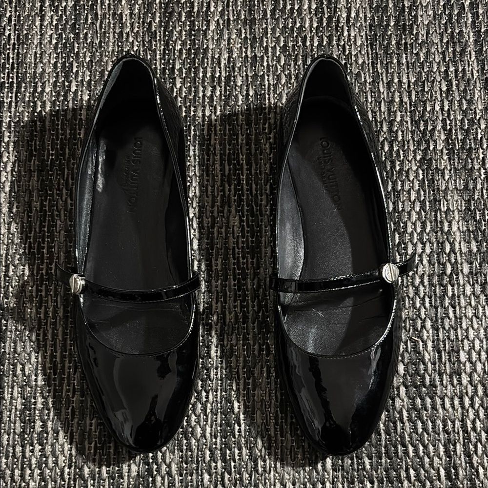 Louis Vuitton Patent Uniformes Ballet Flats Black Size 36